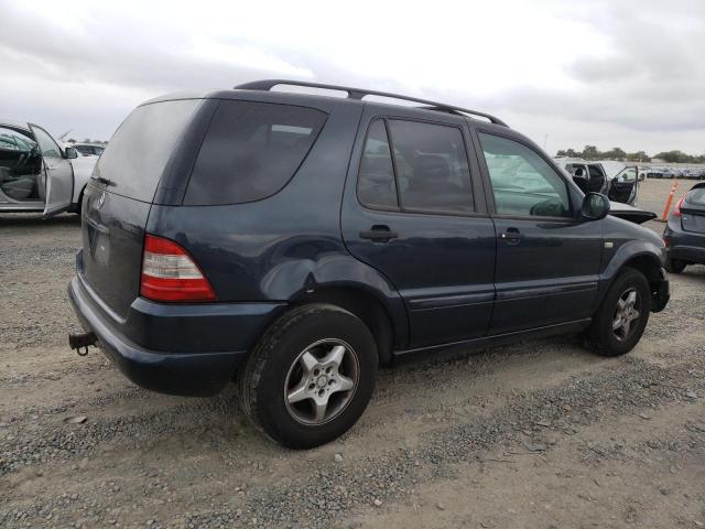 4JGAB54E6YA181799 - 2000 MERCEDES-BENZ ML 320 BLUE photo 3