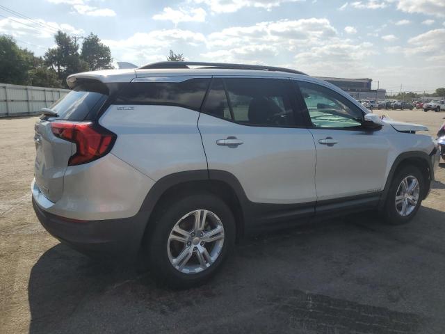 3GKALTEV0JL329999 - 2018 GMC TERRAIN SLE SILVER photo 3