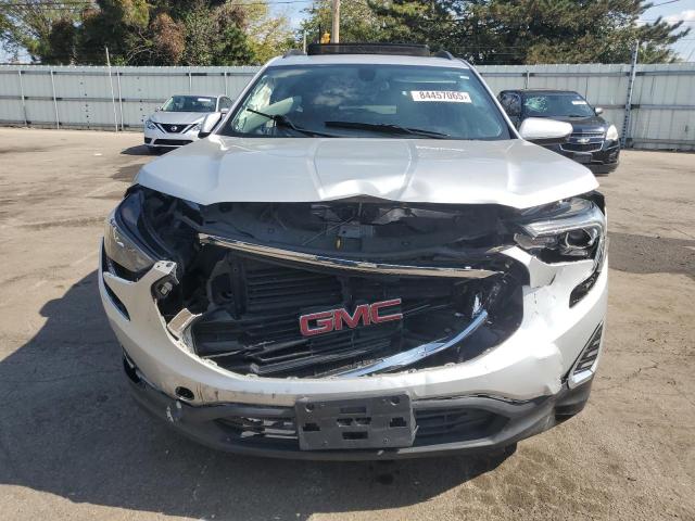 3GKALTEV0JL329999 - 2018 GMC TERRAIN SLE SILVER photo 5