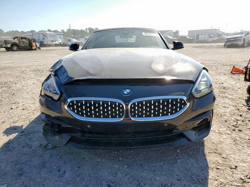 WBAHF3C03NWX39721 - 2022 BMW Z4 SDRIVE30I BLACK photo 5