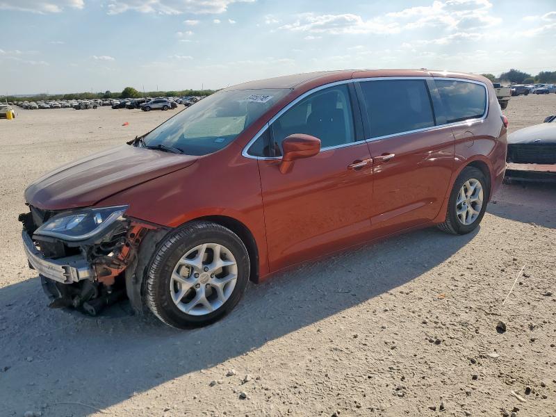2018 CHRYSLER PACIFICA TOURING PLUS, 