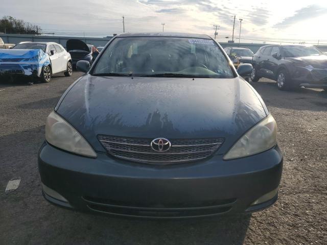4T1BE30K33U683589 - 2003 TOYOTA CAMRY LE GREEN photo 5