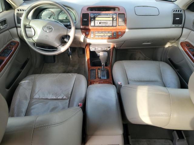 4T1BE30K33U683589 - 2003 TOYOTA CAMRY LE GREEN photo 8