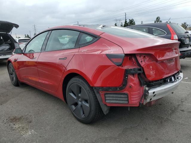 5YJ3E1EA6NF114678 - 2022 TESLA MODEL 3 RED photo 2