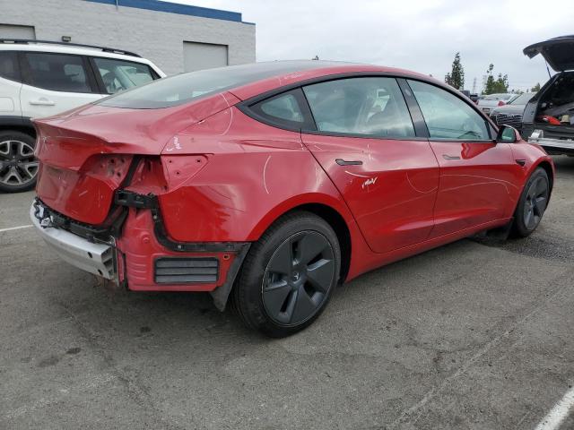 5YJ3E1EA6NF114678 - 2022 TESLA MODEL 3 RED photo 3
