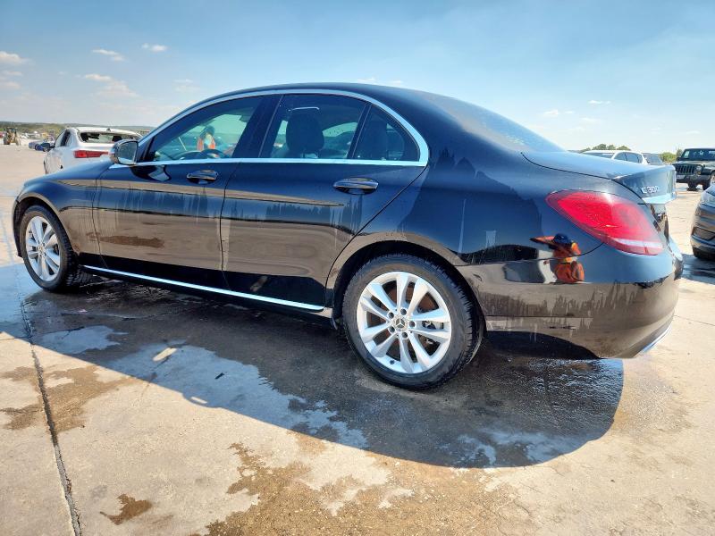 55SWF8DB1KU294465 - 2019 MERCEDES-BENZ C 300 黑色 照片 2