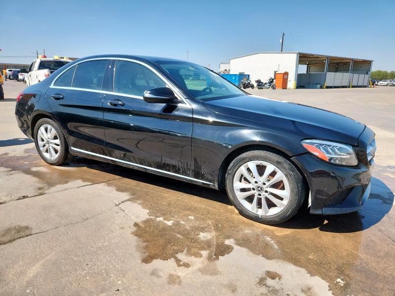 55SWF8DB1KU294465 - 2019 MERCEDES-BENZ C 300 黑色 照片 4