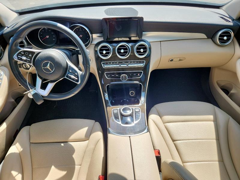 55SWF8DB1KU294465 - 2019 MERCEDES-BENZ C 300 黑色 照片 8