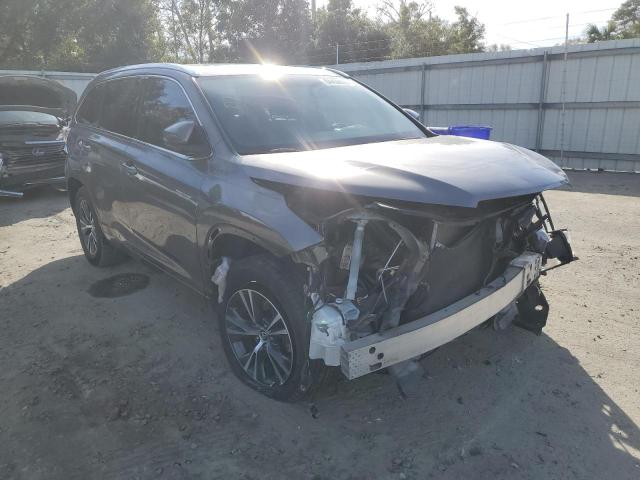 5TDKKRFH1GS123513 - 2016 TOYOTA HIGHLANDER XLE GRAY photo 4