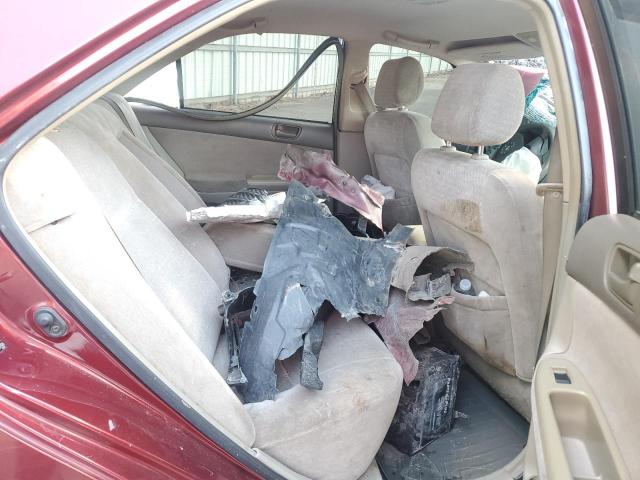 JTDBE32K440251426 - 2004 TOYOTA CAMRY LE RED photo 10
