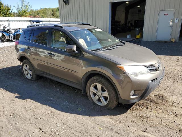JTMRFREV4ED067327 - 2014 TOYOTA RAV4 XLE GRAY photo 4