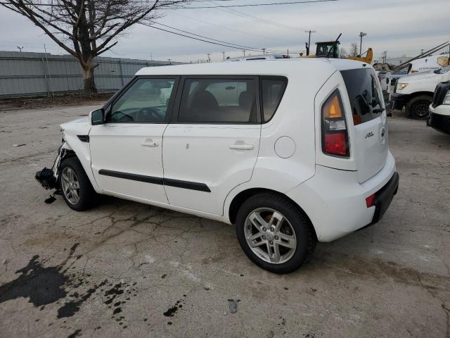 KNDJT2A20B7718472 - 2011 KIA SOUL + WHITE photo 2