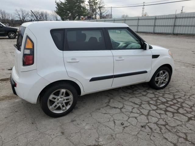 KNDJT2A20B7718472 - 2011 KIA SOUL + WHITE photo 3