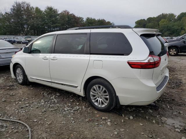 5TDYK3DC2FS677219 - 2015 TOYOTA SIENNA XLE WHITE photo 2