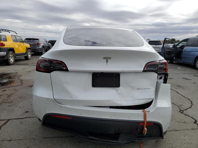7SAYGDEE0PF582951 - 2023 TESLA MODEL Y Ақ фото 6