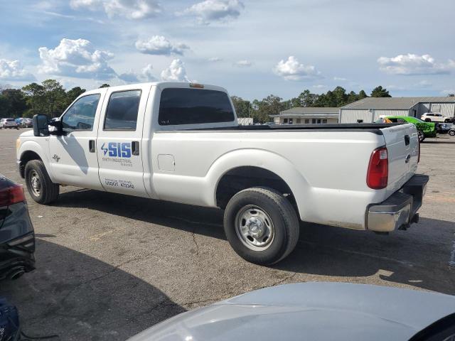 1FT7W2AT9BEB12626 - 2011 FORD F250 SUPER DUTY WHITE photo 2