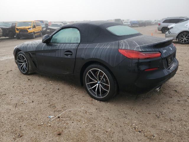 WBAHF3C04NWX42062 - 2022 BMW Z4 SDRIVE30I BLACK photo 2