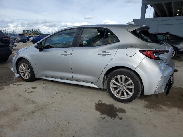 JTND4MBE0P3200225 - 2023 TOYOTA COROLLA SE SILVER photo 2