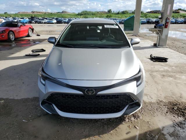 JTND4MBE0P3200225 - 2023 TOYOTA COROLLA SE SILVER photo 5