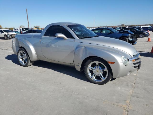 1GCES14H75B114899 - 2005 CHEVROLET SSR 银色 照片 4