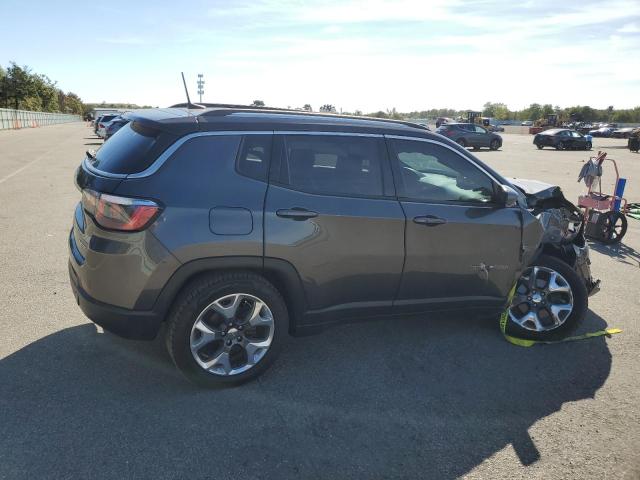 3C4NJDCB6JT177793 - 2018 JEEP COMPASS LIMITED Темно-сірий фото 3