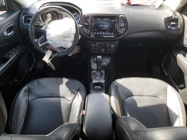 3C4NJDCB6JT177793 - 2018 JEEP COMPASS LIMITED Темно-сірий фото 8