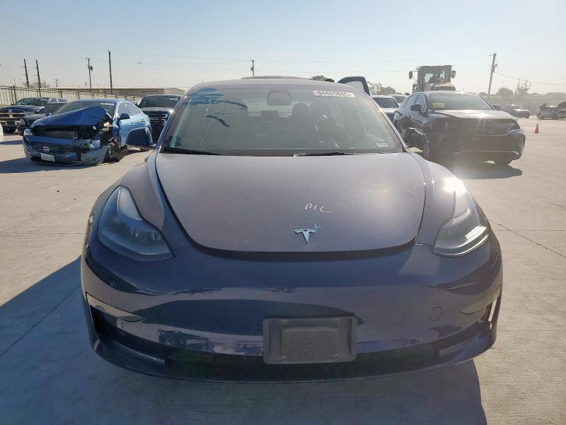 5YJ3E1EB2NF188477 - 2022 TESLA MODEL 3 Bleu photo 5