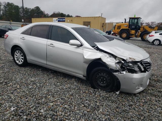 4T1BF3EK4BU613961 - 2011 TOYOTA CAMRY BASE SILVER photo 4