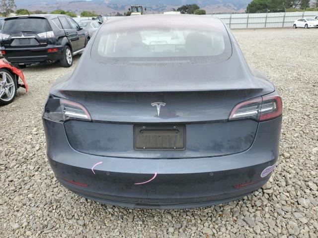 5YJ3E1EA3JF158437 - 2018 TESLA MODEL 3 GRAY photo 6