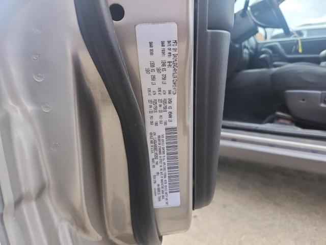 1J4GW48S82C105262 - 2002 JEEP GRAND CHER LAREDO Srebrny zdjęcie 12