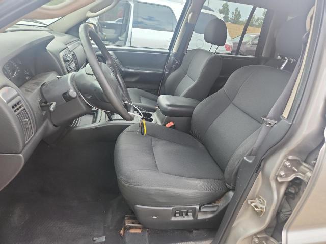 1J4GW48S82C105262 - 2002 JEEP GRAND CHER LAREDO Srebrny zdjęcie 7