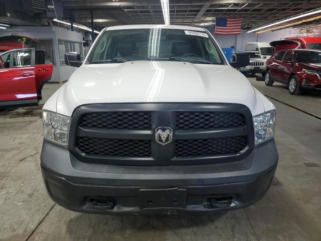 1C6RR7KMXJS231197 - 2018 RAM 1500 ST أبيض صورة 5