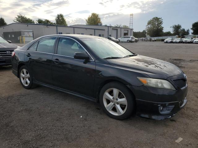 4T1BF3EK8BU734119 - 2011 TOYOTA CAMRY BASE Negro foto 4