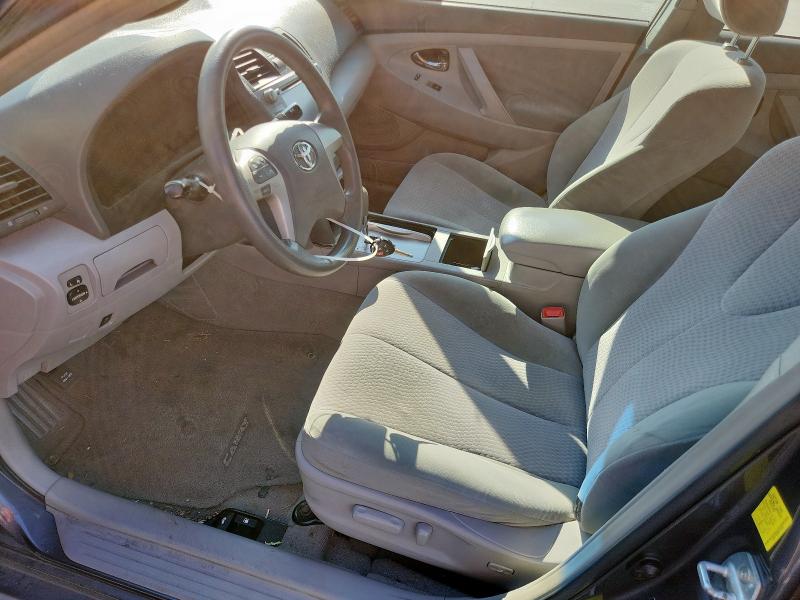 4T4BF3EK0BR112846 - 2011 TOYOTA CAMRY BASE GRAY photo 7