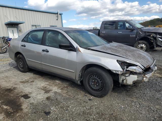 1HGCM56196A080823 - 2006 HONDA ACCORD VALUE SILVER photo 4