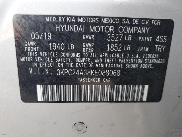 3KPC24A38KE088068 - 2019 HYUNDAI ACCENT SE Gümüş fotoğraf 13