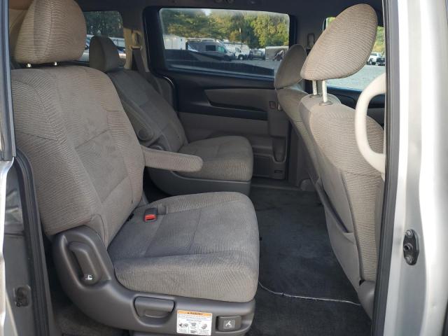 5FNRL5H20CB042806 - 2012 HONDA ODYSSEY LX SILVER photo 11