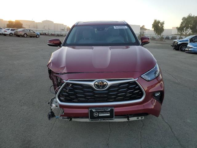 5TDGZRAH2NS092455 - 2022 TOYOTA HIGHLANDER XLE RED photo 5
