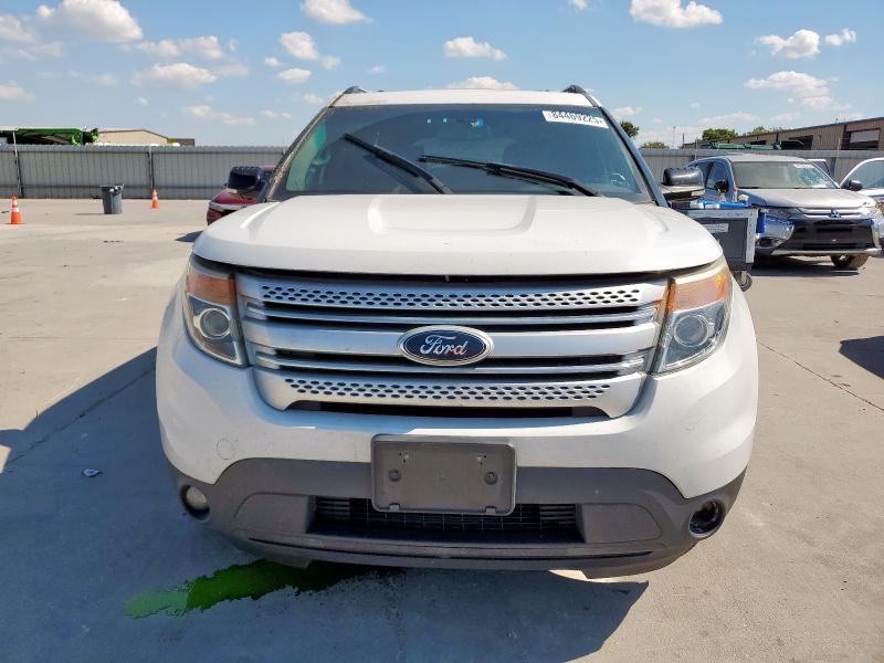 1FM5K8D89FGA52849 - 2015 FORD EXPLORER XLT WHITE photo 5