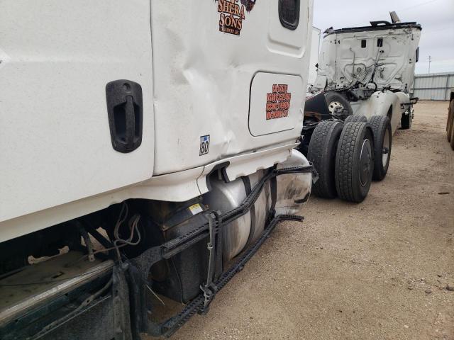 3AKJHHDR0MSMN8479 - 2021 FREIGHTLINER CASCADIA 126 WHITE photo 9