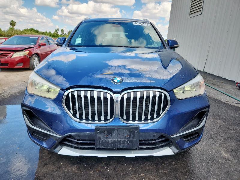 WBXJG7C06N5U56635 - 2022 BMW X1 SDRIVE28I BLUE photo 5