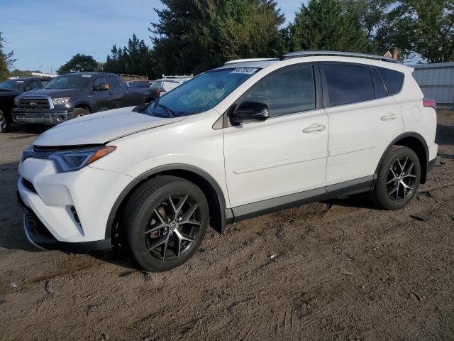 2016 TOYOTA RAV4 SE, 