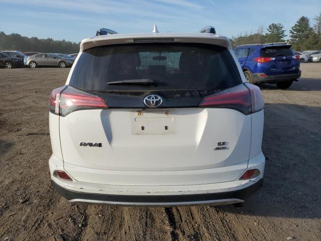 JTMJFREV0GD182376 - 2016 TOYOTA RAV4 SE WHITE photo 6