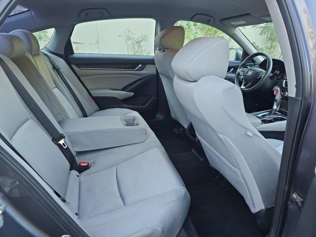 1HGCV1F1XJA263095 - 2018 HONDA ACCORD LX GRAY photo 6