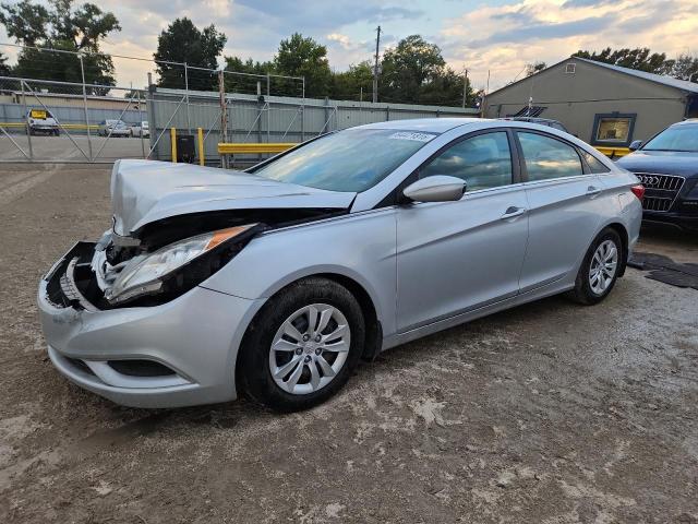 2012 HYUNDAI SONATA GLS, 
