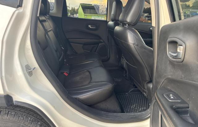3C4NJCBB6JT287125 - 2018 JEEP COMPASS LATITUDE WHITE photo 6