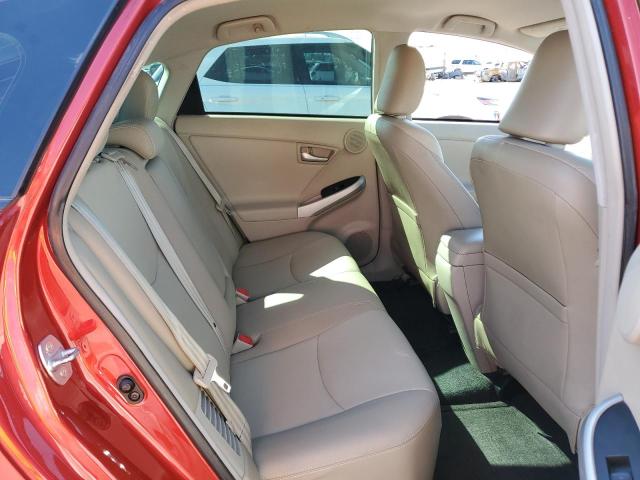 JTDKN3DU4F1937381 - 2015 TOYT PRIUS RED photo 10