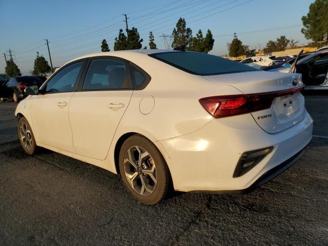 3KPF24ADXME342677 - 2021 KIA FORTE FE WHITE photo 2