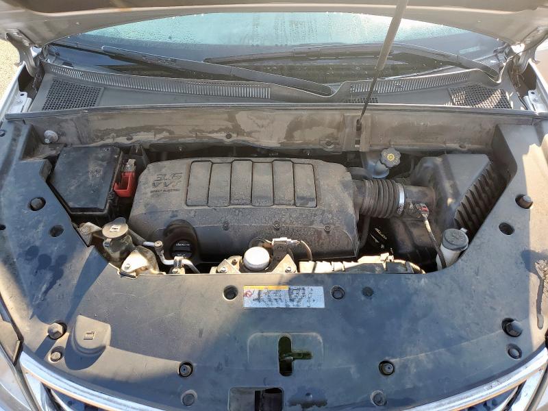 1GNKRGKD0HJ218136 - 2017 CHEVROLET TRAVERSE LT 银色 照片 12