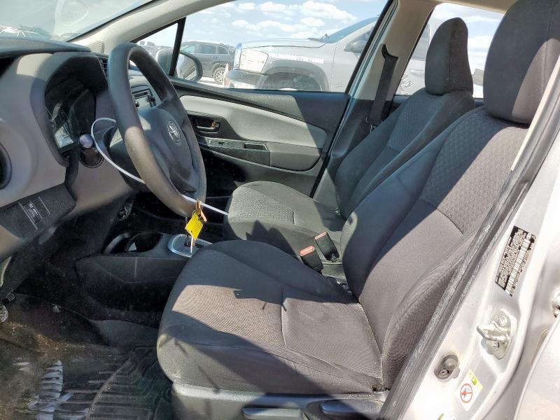 VNKKTUD32GA069778 - 2016 TOYOTA YARIS L SILVER photo 7